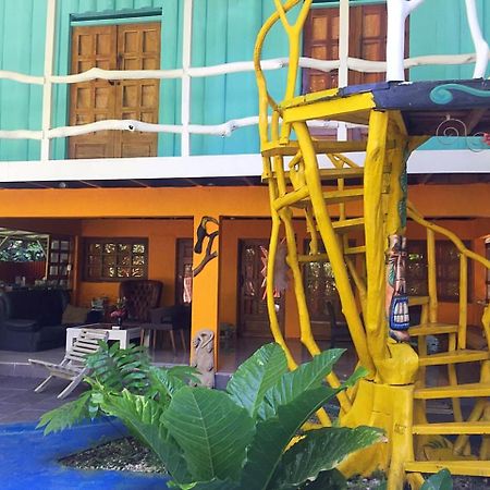 Madre Selva Hostel Puerto Viejo de Talamanca Luaran gambar