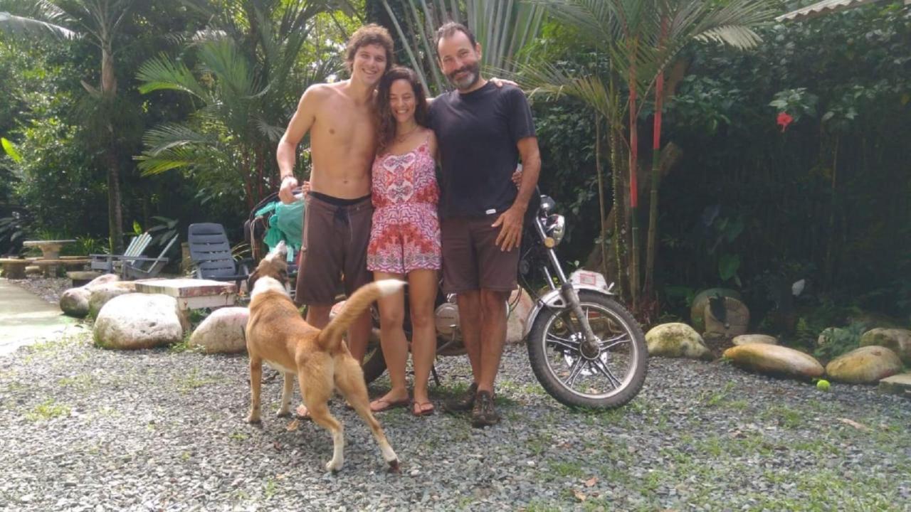 Madre Selva Hostel Puerto Viejo de Talamanca Luaran gambar